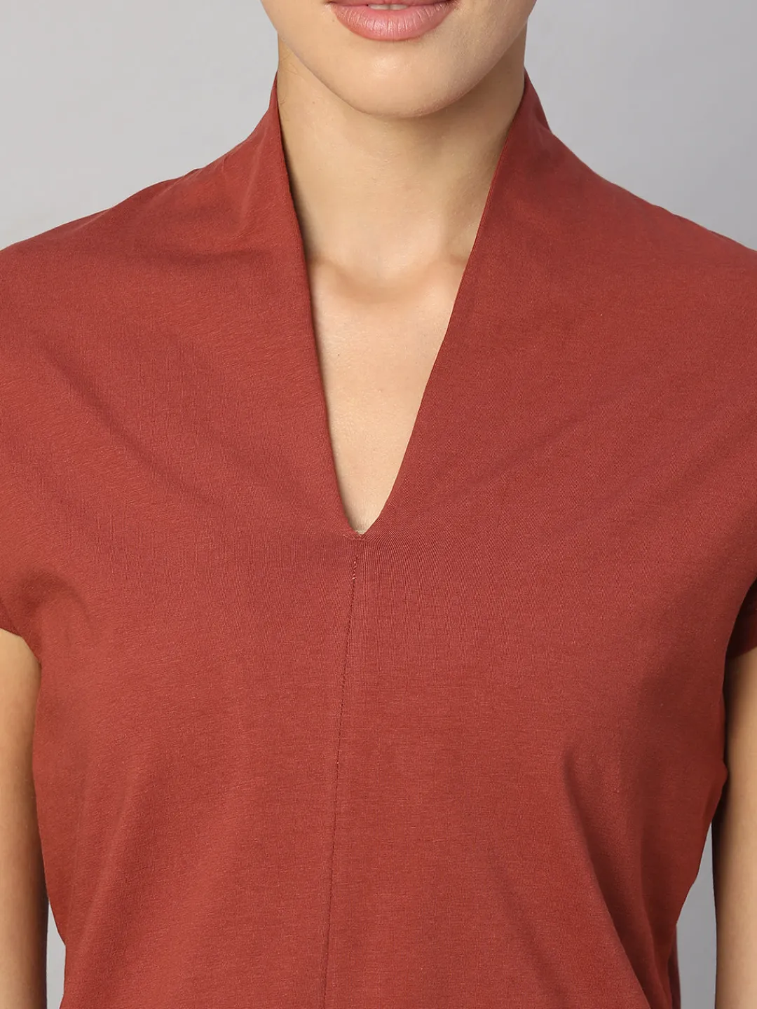 Women Cottonworld V-Neck^Women's Cotton Elastane Slim Fit Tshirt